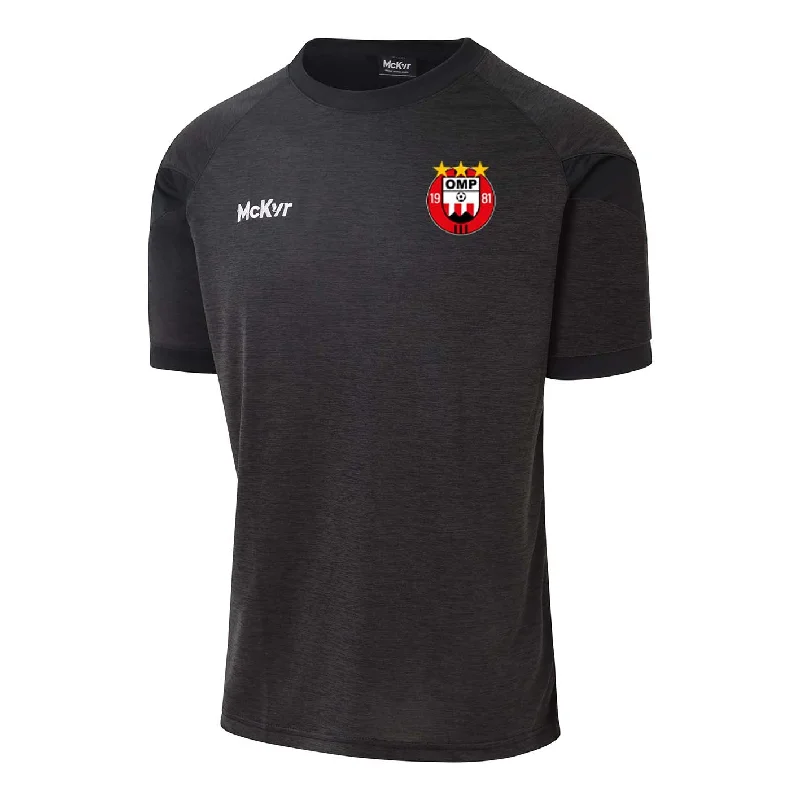Mc Keever OMP United Core 22 T-Shirt - Adult - Black-- Oversized T-Shirt Spandex breathable