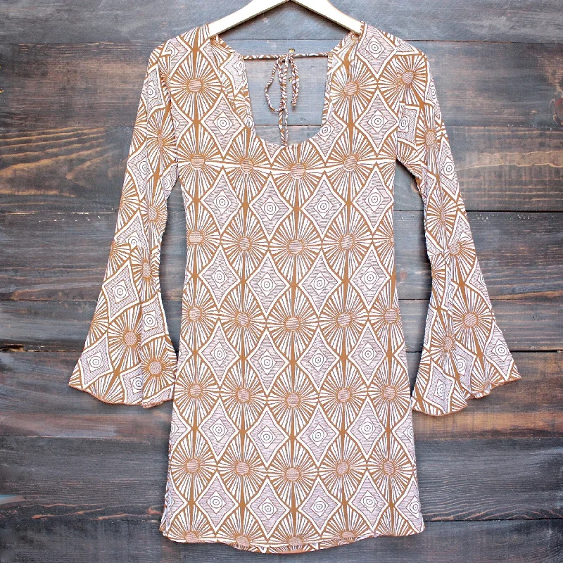 Final Sale - YIREH Hawaii Maize Bell Sleeve Dress in Sand Dollar Tunics Distressed trendy