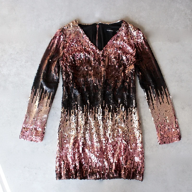Final Sale - Minkpink - Moon Dust Sequin Dress Off-the-shoulder Chic Trendy