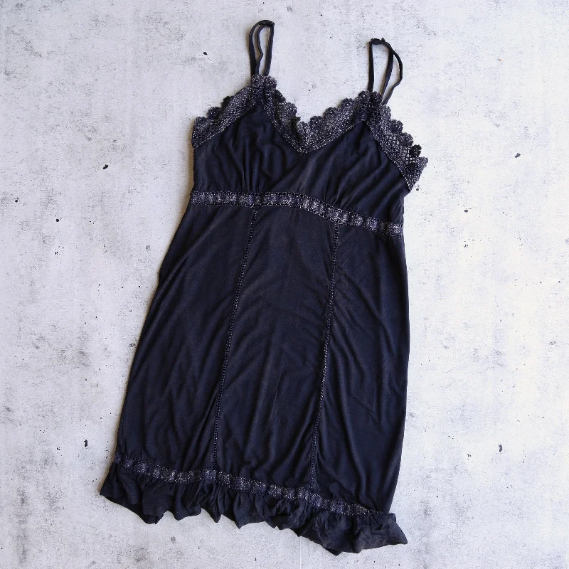 Final Sale - POL BSIC - Acid Wash Dress With Crochet Lace Insets - More Colors Tunics Seasonal trendy