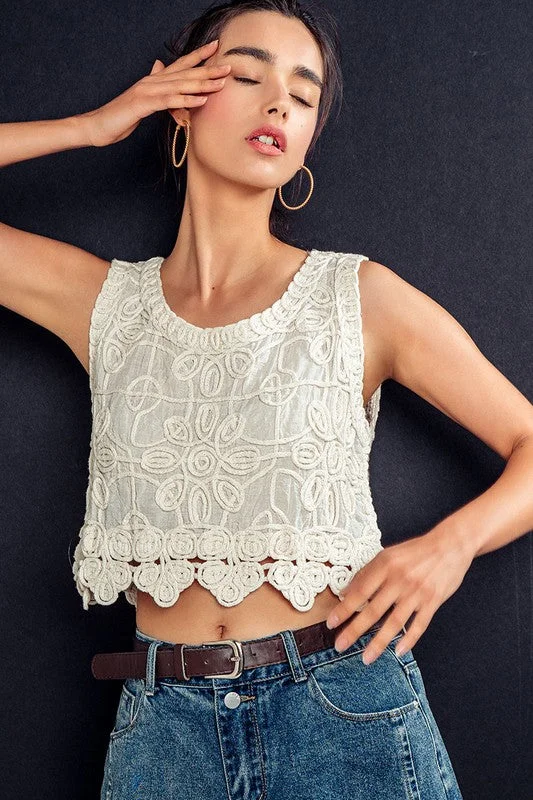Women's Lace Reverie Cropped Tank Top in Natural gym tank top