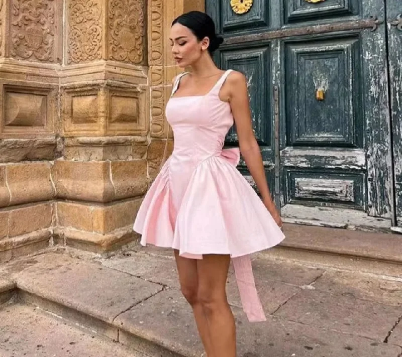 Short Satin Graduation Party Dress Pink Straps Sleeveless Homecoming Dresses Sexy Blackless With Bow Cocktail Prom Gowns Tunics Versatile functional