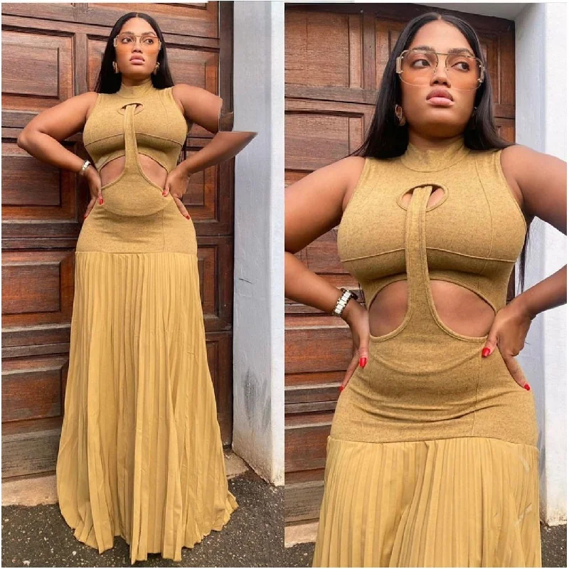 Sleeveless Pleated Flowy Maxi Elegant Cocktail Party Dress. Satin Halter Glamorous