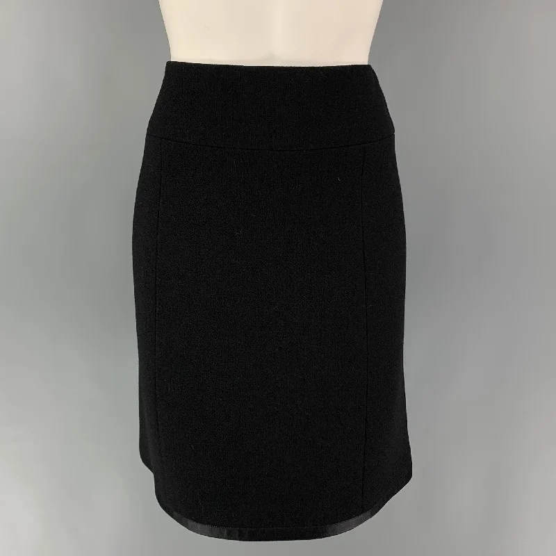 CHANEL Size 10 Black Wool A-Line Skirt cashmere skirt plush