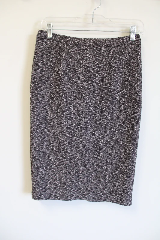 Eva Mendes Black Woven Fitted Skirt | 2 lace skirt romantic