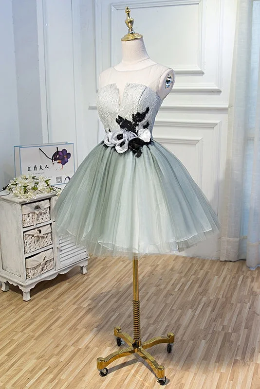 Simple Scoop Necking Short Lace Tulle Homecoming Dresses Party Dresses OM917 Tunics Solid Classic