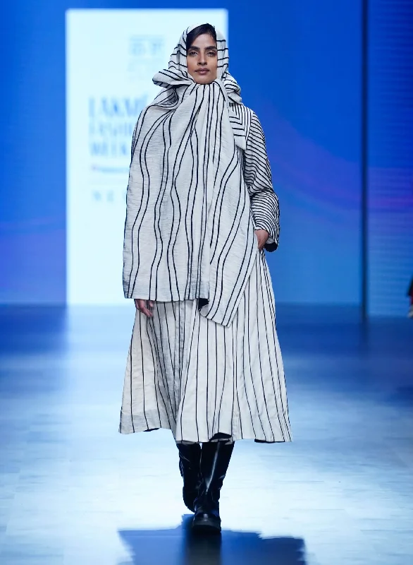 Off-white thakur dress, shawl and pants Stylish Elastic Waist Pants