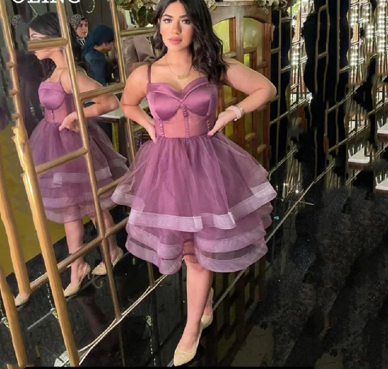 Purple Short Prom Party Dresses Sweetheart Spaghetti Strap Pleats Tulle Tiered Homecoming Dress Evening Event Formal Gown Shift Classic Vintage