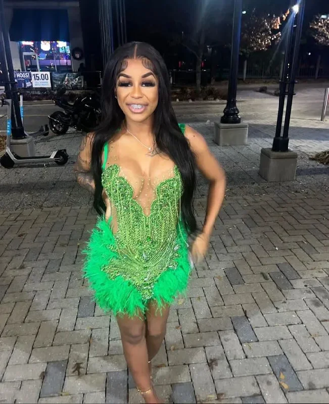 Luxury Green Diamond Crystal Birthday Homecoming Party Dress Beaded Feather Sheer Mesh Black Girl Formal Evening Gown High-Low Hemline Casual