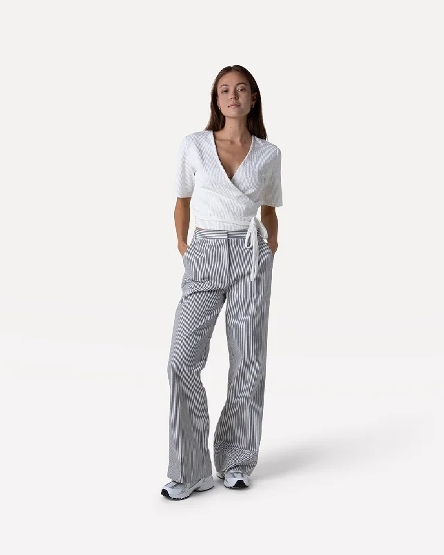 White navy stripe
